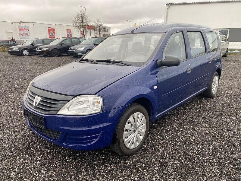 Blau Gebraucht 2009 Dacia Logan MCV Basis Kombi | 1.990 € (Etwas zu teuer) - Bild 1/4