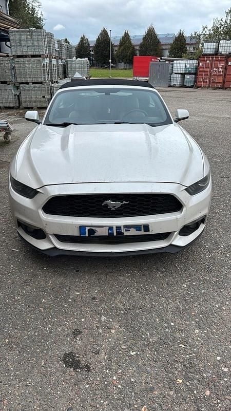 Weiß Gebraucht 2017 Ford Mustang Cabrio | 20.950 € (Superpreis) - Bild 1/4