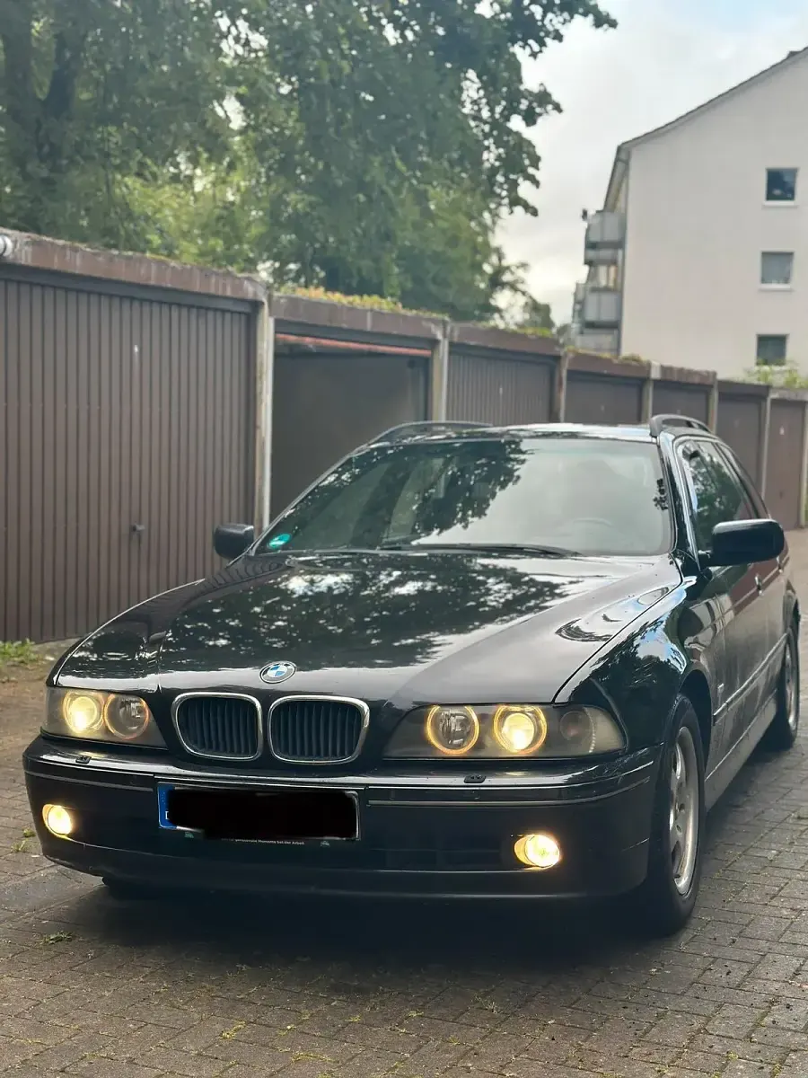 Gebraucht BMW 530 Exclusive 193 PS (141 kW) 2002 Schwarz Kombi