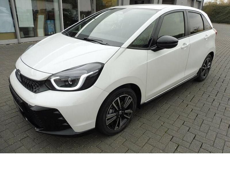 Gebraucht Honda Jazz Advance 122 PS (89 kW) 2024 Platinum weiß Kleinwagen