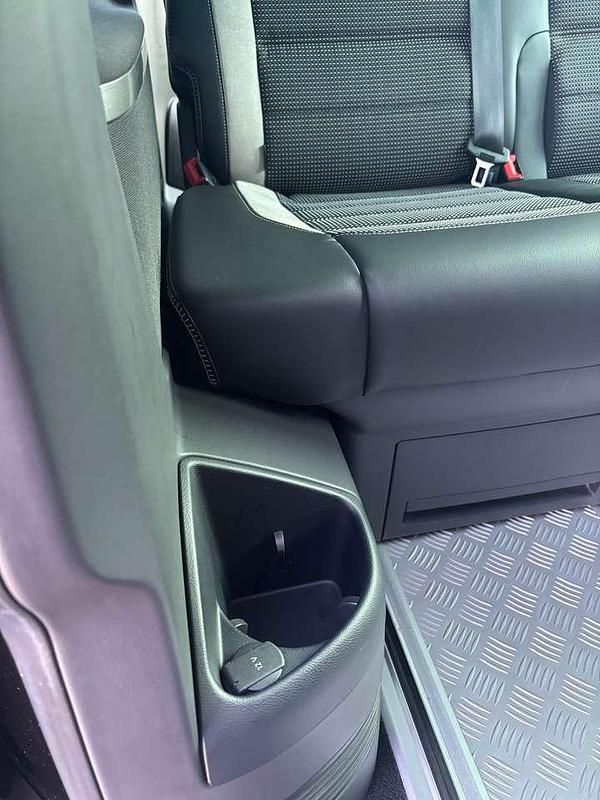 Gebraucht VW Multivan PanAmericana 204 PS (150 kW) 2017 Schwarz Van / Kleinbus