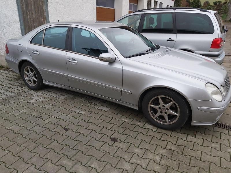 Gebraucht Mercedes 220 2005 Limousine