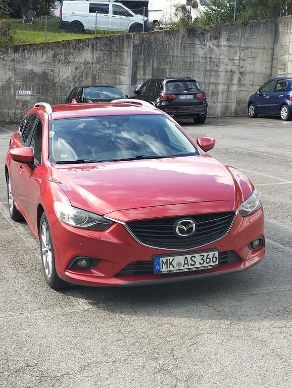 Rot Gebraucht 2014 Mazda 6 Center-Line Limousine | 7.000 € (Fairer Preis) - Bild 1/4