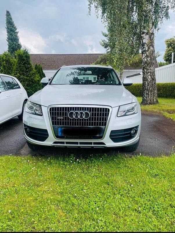 Gebraucht Audi Q5 179 PS (131 kW) 2010 Silber SUV