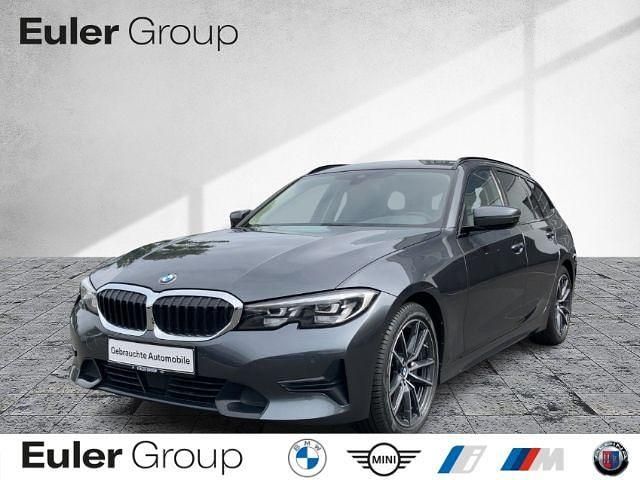 Grau Gebraucht 2022 BMW 320 Sport Line Kombi | 26.977 € (Guter Preis) - Bild 1/4