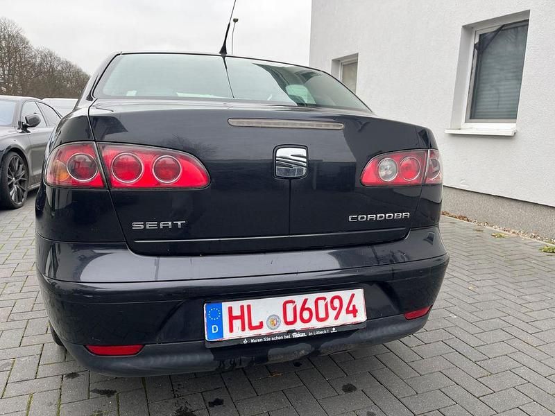 Gebraucht Seat Cordoba 75 PS (55 kW) 2003 Schwarz Limousine