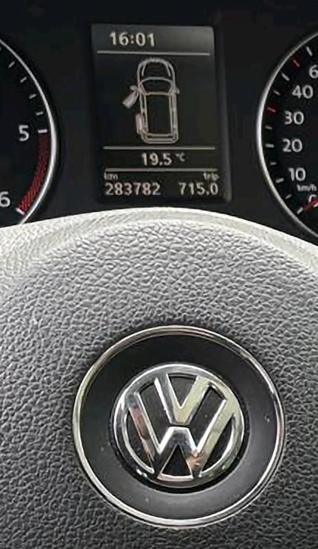 Gebraucht VW Sharan 140 PS (102 kW) 2015 Blau Van / Kleinbus