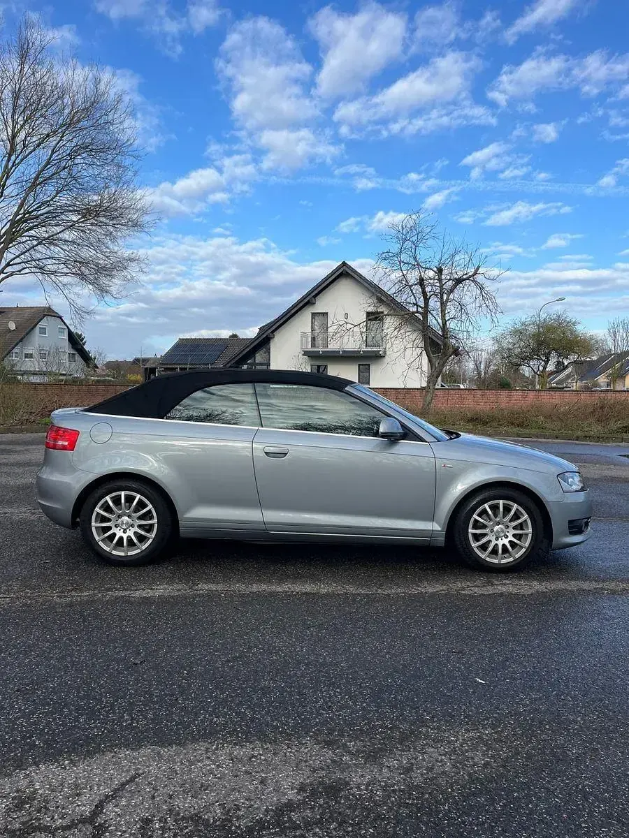 Gebraucht Audi A3 Cabriolet S-Line 160 PS (117 kW) 2009 Grau Cabrio