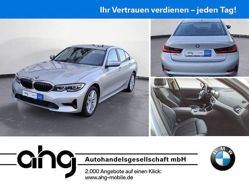 Silber Gebraucht 2021 BMW 318 Sport Line Limousine | 24.630 € (Etwas zu teuer) - Bild 1/4