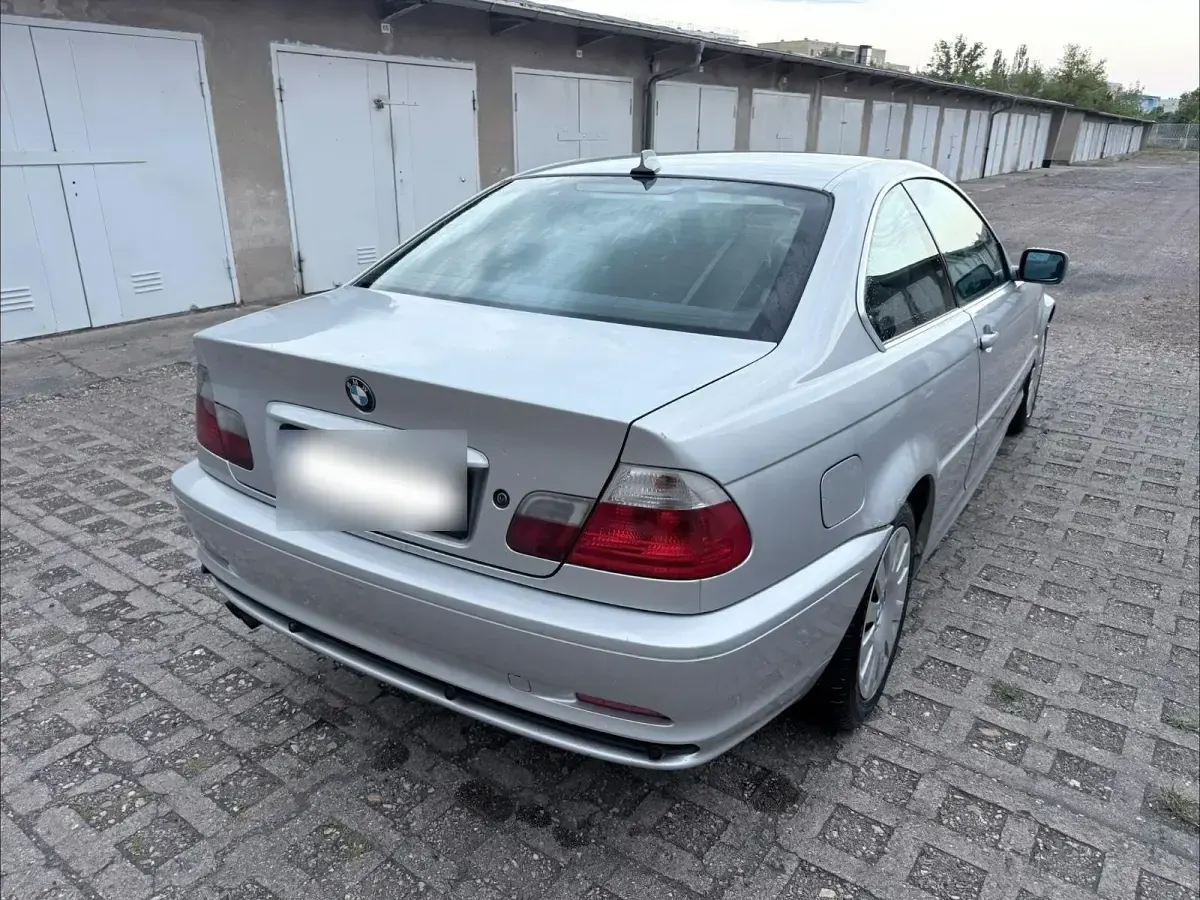 Gebraucht BMW 320 170 PS (125 kW) 2001 Silber Coupé