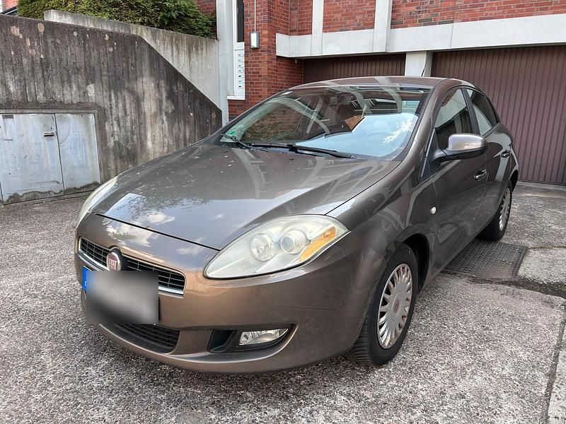 Grau Gebraucht 2007 Fiat Bravo Kleinwagen | 1.000 € (Guter Preis) - Bild 1/4