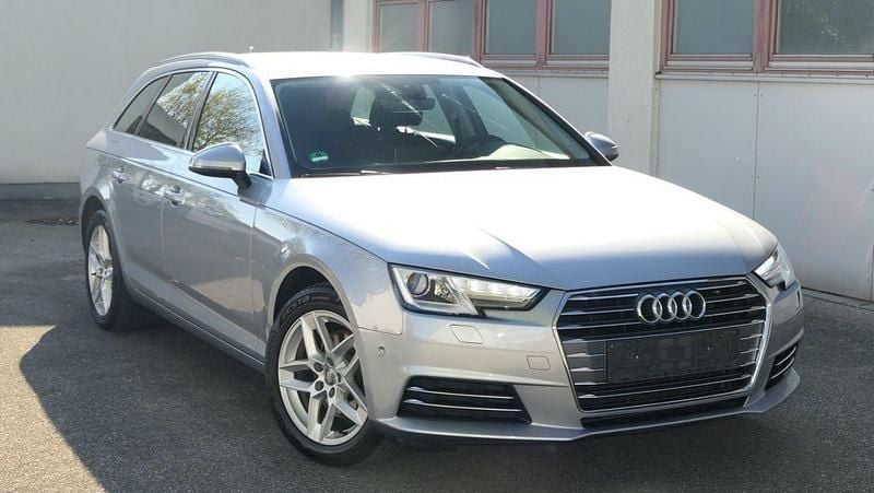 Gebraucht Audi A4 Sport 150 PS (110 kW) 2018 Silber Kombi