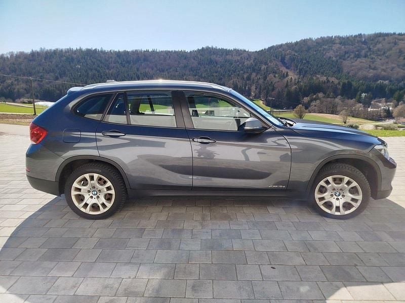 Usata BMW X1 143 CV (105 kW) 2012 Grigio SUV