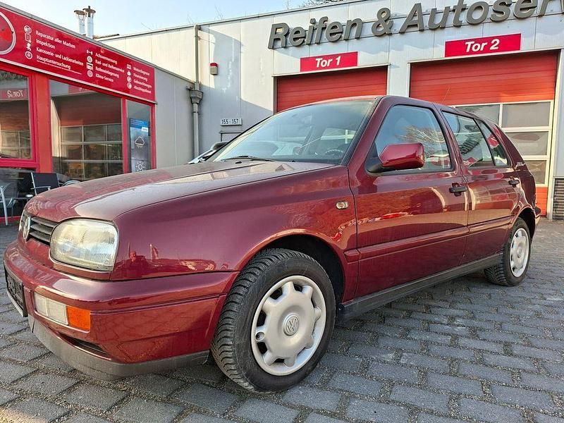 Gebraucht VW Golf III 75 PS (55 kW) 1995 Rot Limousine
