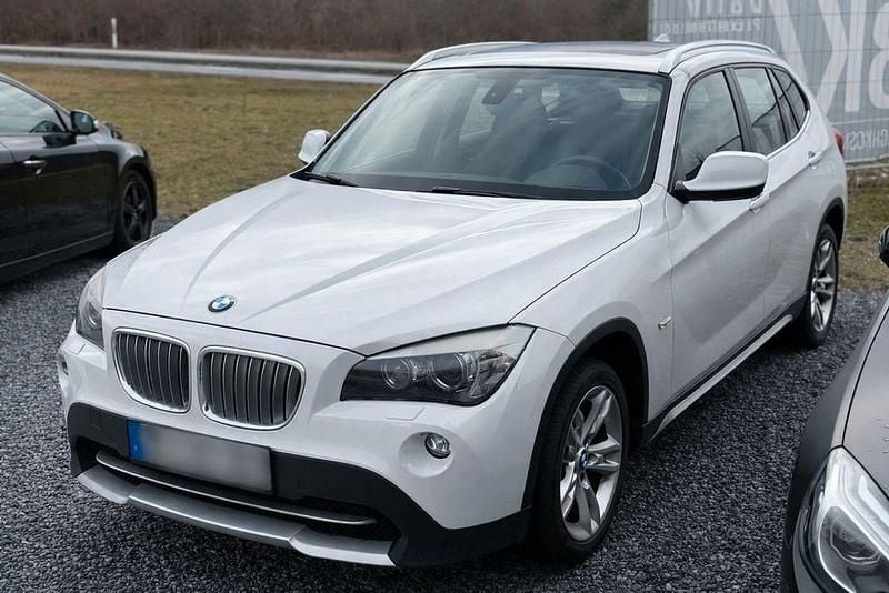Używany BMW X1 204 KM (150 kW) 2011 Biały SUV