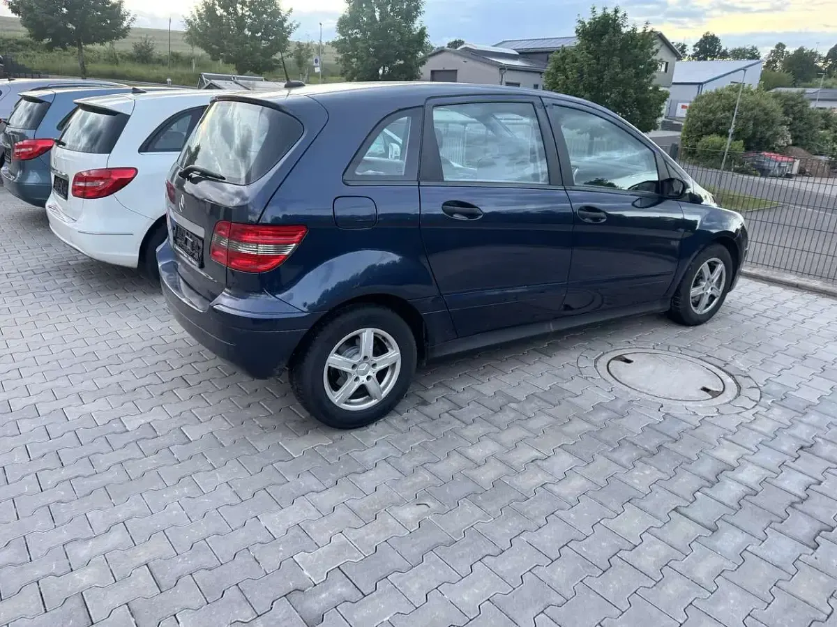 Gebraucht Mercedes B170 116 PS (85 kW) 2005 Blau Van / Kleinbus