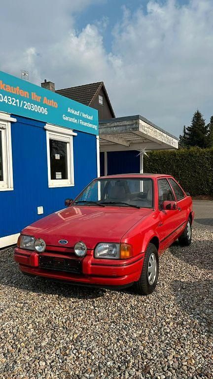 Gebraucht Ford Escort 60 PS (44 kW) 1987 Rot