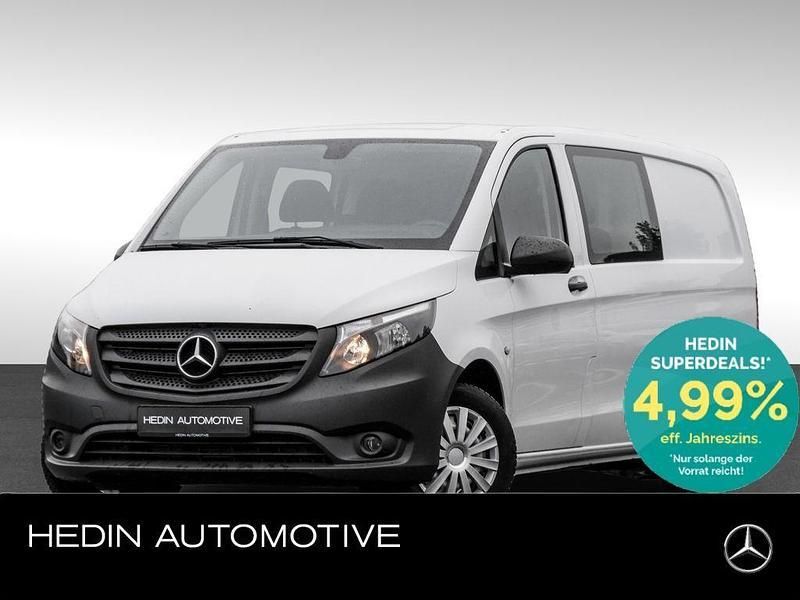 Arktikweiss Gebraucht 2019 Mercedes Vito Van / Kleinbus | 26.390 € (Fairer Preis) - Bild 1/4