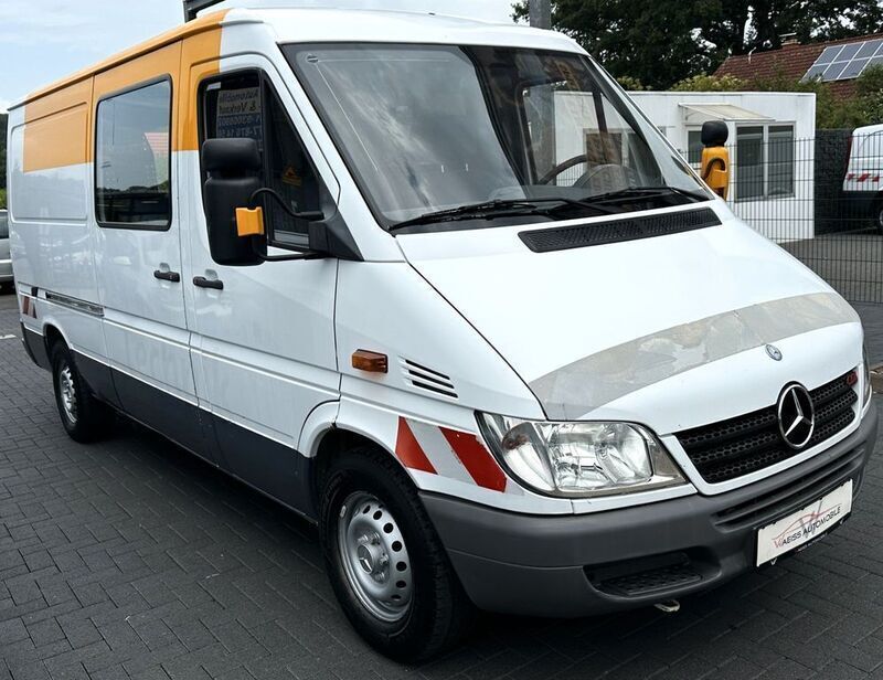 Weiß Gebraucht 2005 Mercedes Sprinter Van | 8.999 € (Superpreis) - Bild 1/4