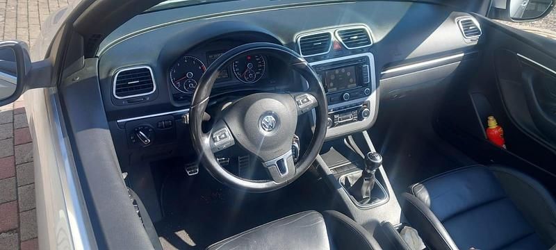 Gebraucht VW Eos 122 PS (89 kW) 2011 Silber Cabrio