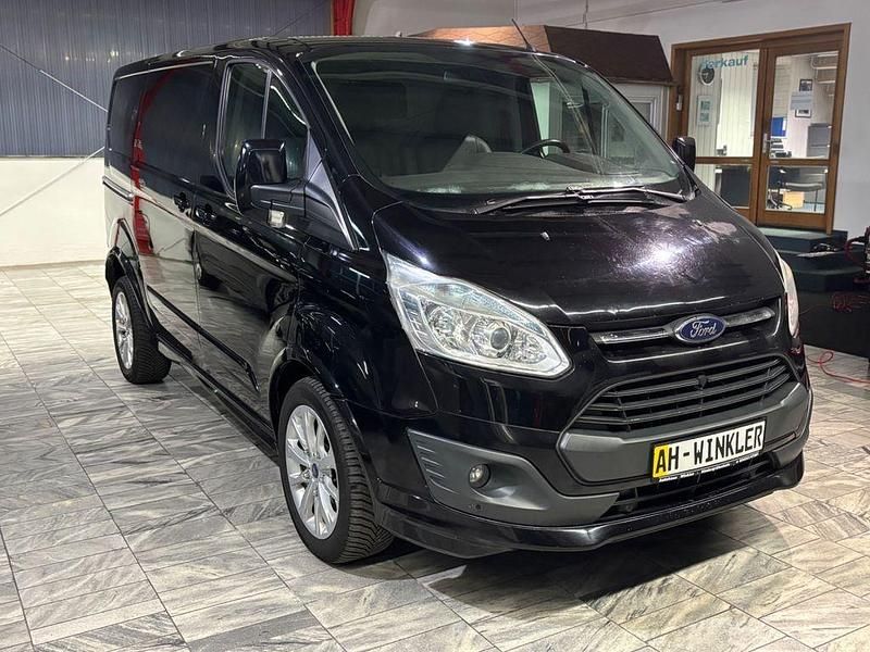 Second-hand Ford Transit Custom 155 CP (114 kW) 2013 Negru Monovolum