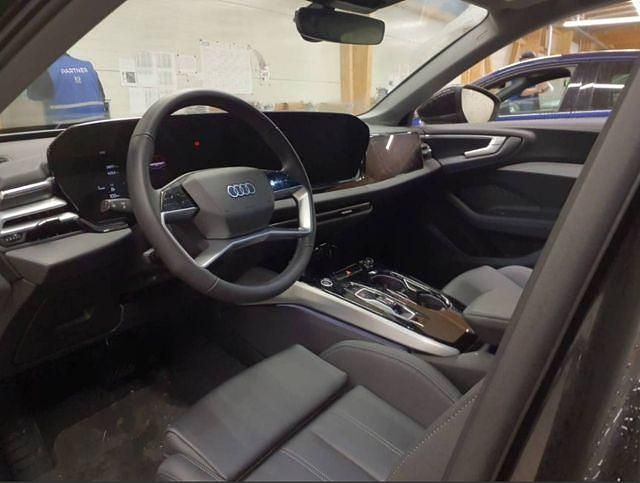 Gebraucht Audi A5 Ambiente 204 PS (150 kW) 2025 Mythosschwarz metallic Kombi