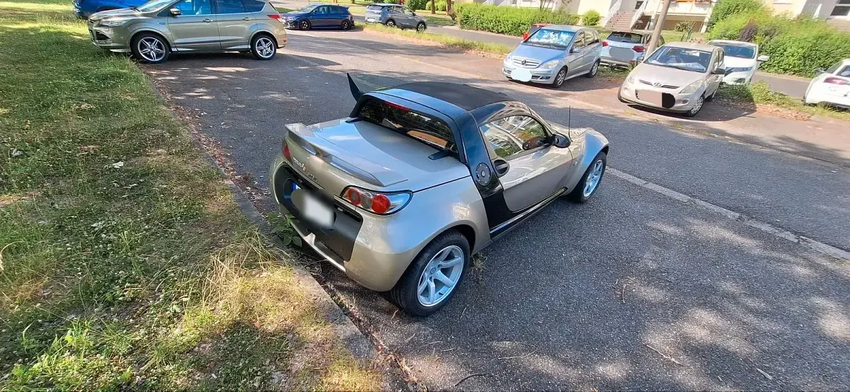 Gebraucht Smart Roadster 82 PS (60 kW) 2005 Schwarz Cabrio