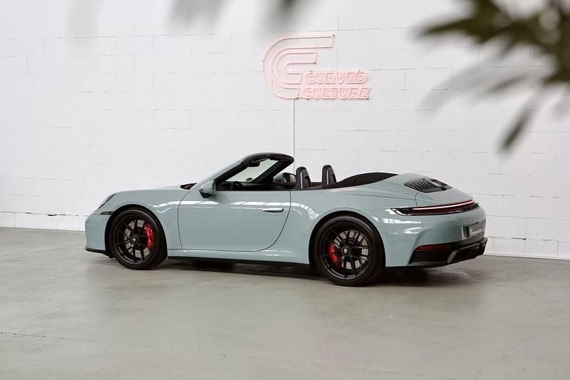 Shadegreenmetallic Gebraucht 2025 Porsche 911 Carrera GTS Cabrio | 199.900 € (Superpreis) - Bild 1/4