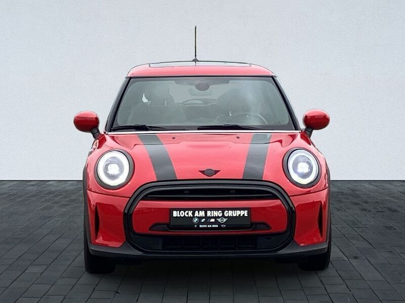 Gebraucht Mini ONE Classic 102 PS (75 kW) 2022 Rot Kleinwagen
