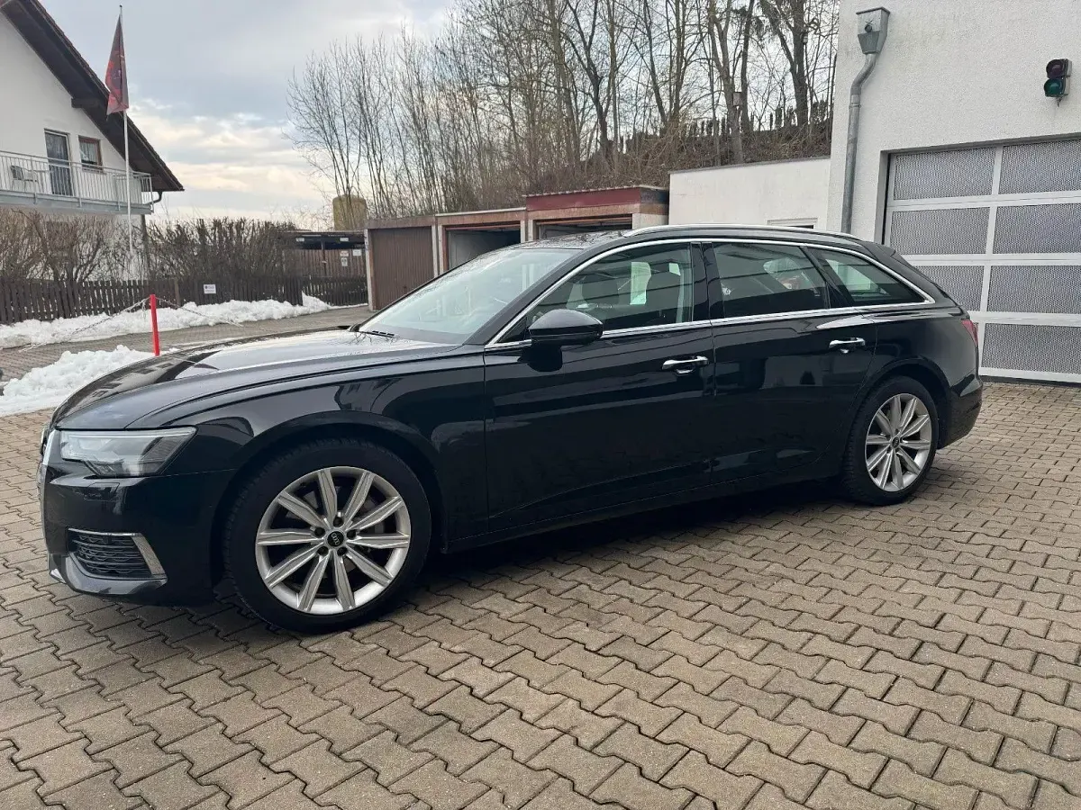 Gebraucht Audi A6 Design 245 PS (180 kW) 2021 Schwarz Kombi