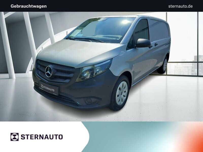 Silber Gebraucht 2019 Mercedes Vito Van / Kleinbus | 18.981 € (Guter Preis) - Bild 1/4