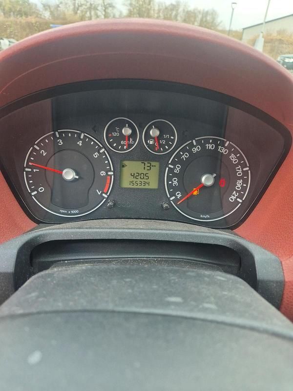 Gebraucht Ford Fiesta 80 PS (58 kW) 2006 Braun Kleinwagen