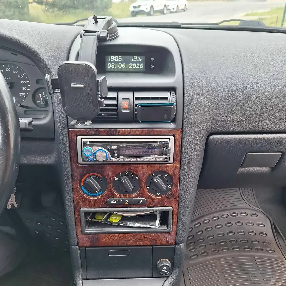 Gebraucht Opel Astra 100 PS (73 kW) 1998 Blau Limousine