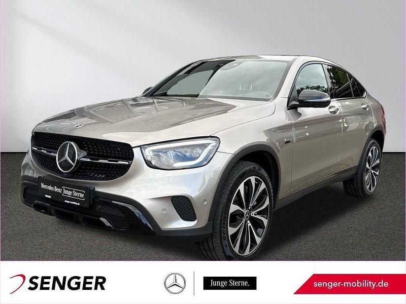 Andere Gebraucht 2021 Mercedes GLC300e Coupé | 45.900 € (Etwas zu teuer) - Bild 1/4