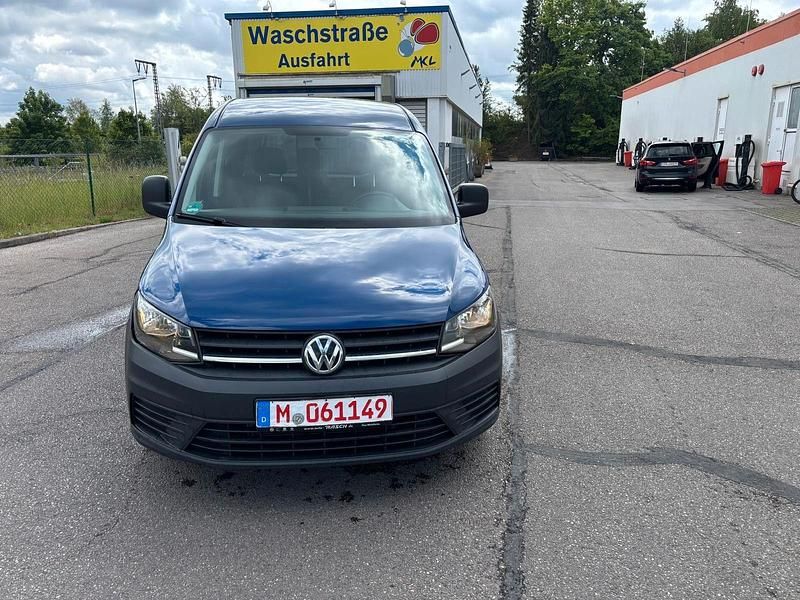 Blau Gebraucht 2018 VW Caddy Maxi Van / Kleinbus | 7.499 € (Superpreis) - Bild 1/4