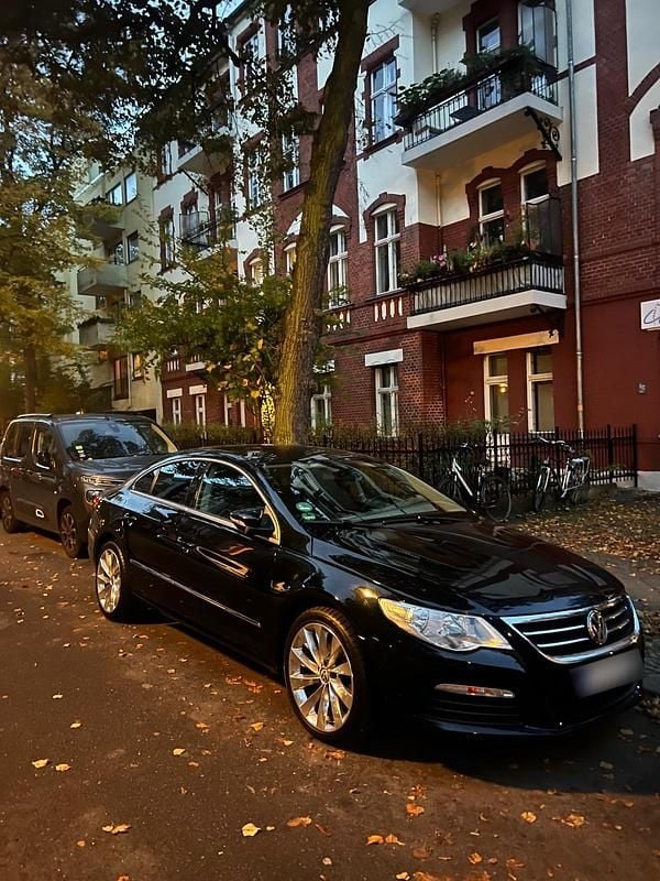 Gebraucht VW Passat 200 PS (147 kW) 2010 Schwarz Kleinwagen