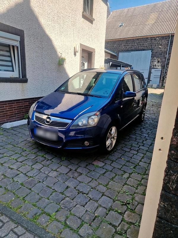 Gebraucht Opel Zafira 140 PS (102 kW) 2005 Blau Van / Kleinbus