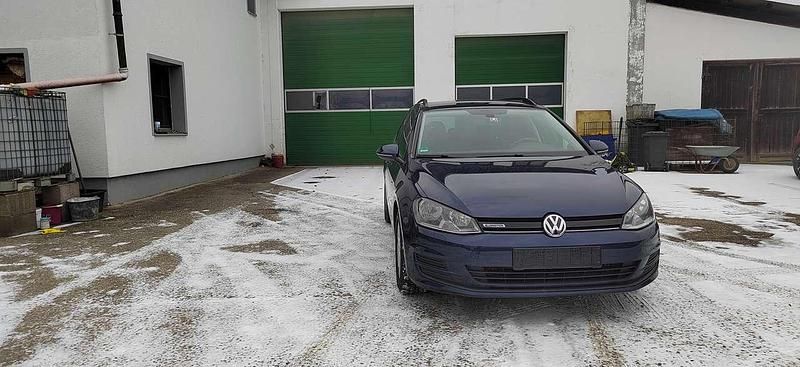 Gebraucht VW Golf VII 110 PS (80 kW) 2016 Blau Kombi