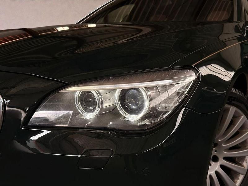 Gebraucht BMW 740L Sport Line 320 PS (235 kW) 2014 Grau Limousine