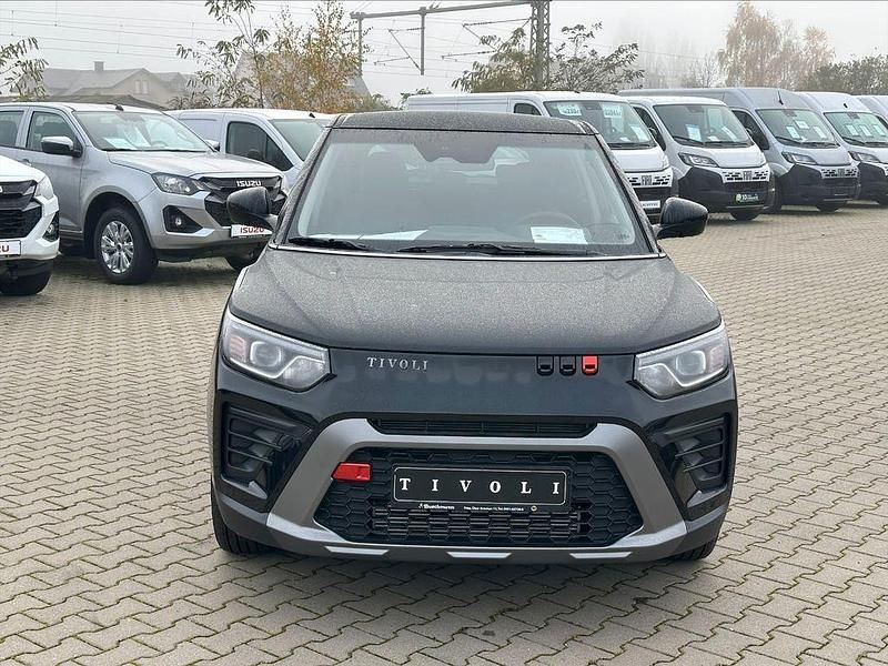 Neu SsangYong Tivoli 163 PS (119 kW) 2025 Schwarz SUV