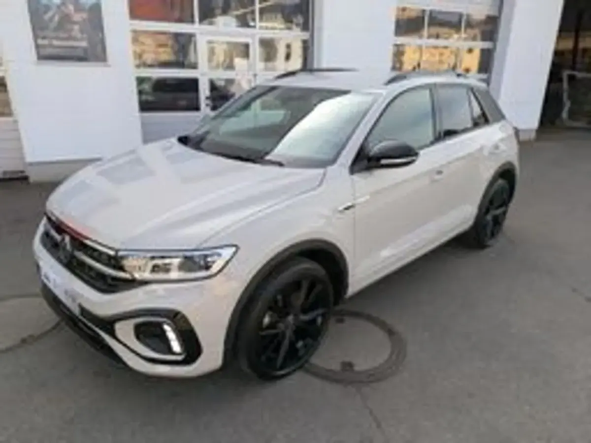 Gebraucht VW T-Roc Life 150 PS (110 kW) 2023 Ascotgrau SUV