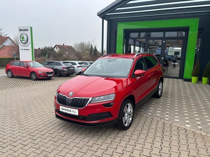 Rot Gebraucht 2019 Skoda Karoq Style SUV | 22.790 € (Etwas zu teuer) - Bild 1/4