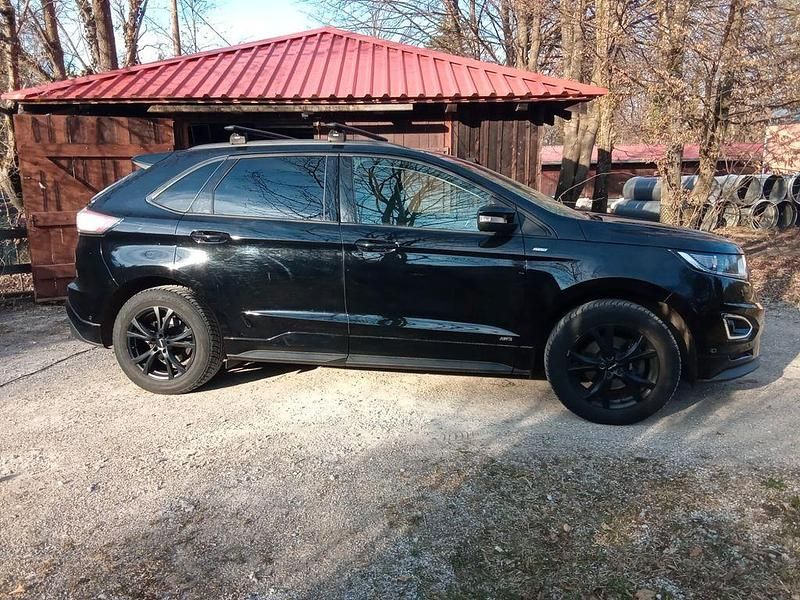 Gebraucht Ford Edge ST-Line 179 PS (131 kW) 2017 Schwarz SUV