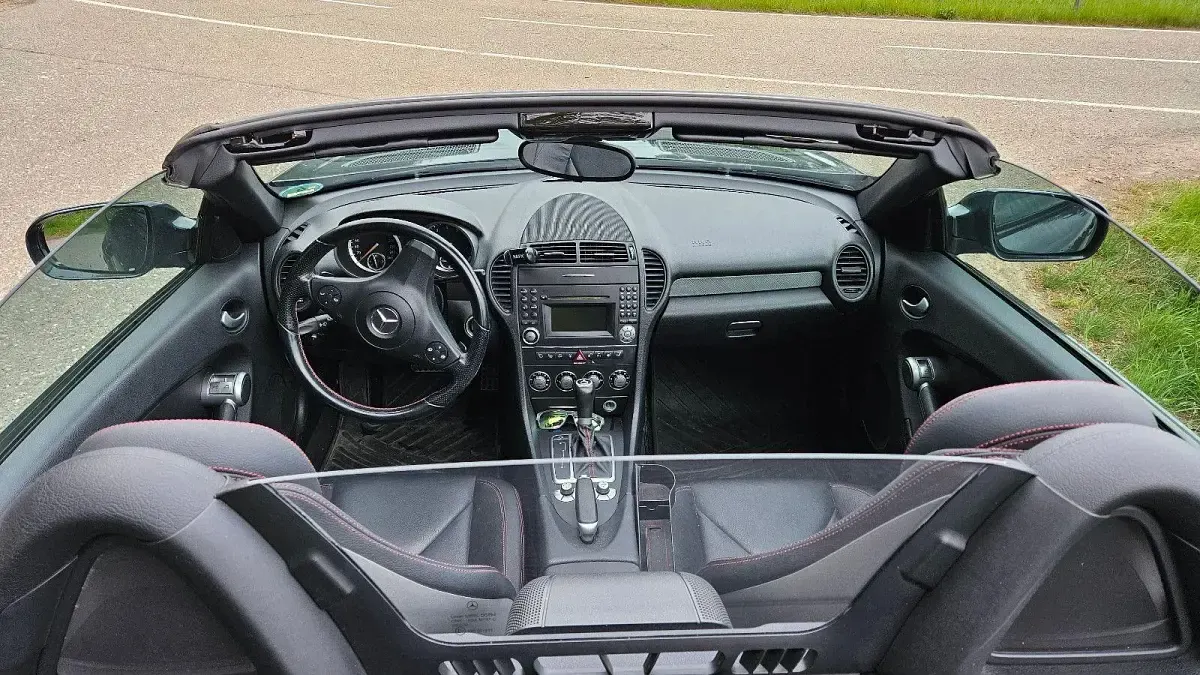 Gebraucht Mercedes SLK200 184 PS (135 kW) 2011 Grau Cabrio