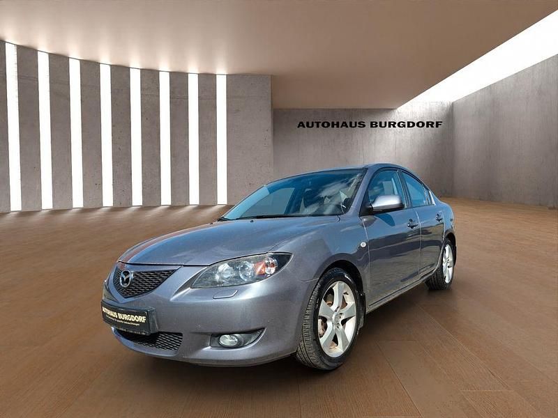 Grau Gebraucht 2004 Mazda 3 Limousine | 1.499 € (Superpreis) - Bild 1/4
