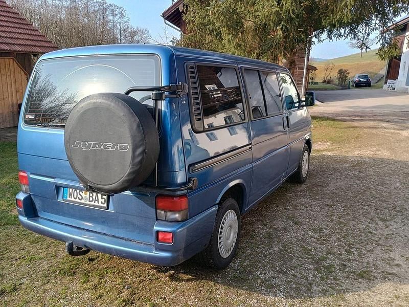 Gebraucht VW T4 110 PS (80 kW) 1996 Blau Van