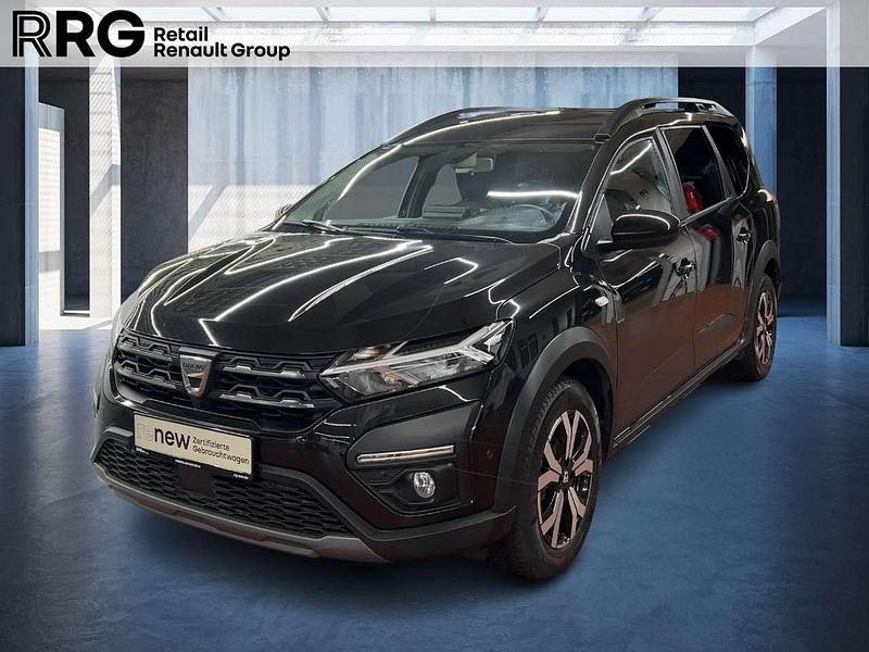 Perlmutt schwarz Gebraucht 2022 Dacia Jogger Extreme Van / Kleinbus | 18.590 € (Fairer Preis) - Bild 1/3