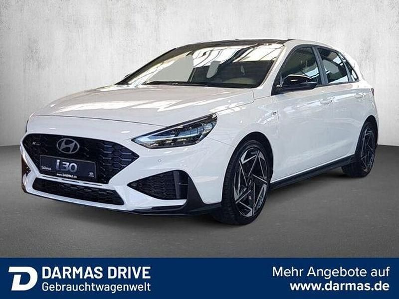 Weiß Gebraucht 2024 Hyundai i30 N Line Limousine | 23.690 € (Fairer Preis) - Bild 1/3