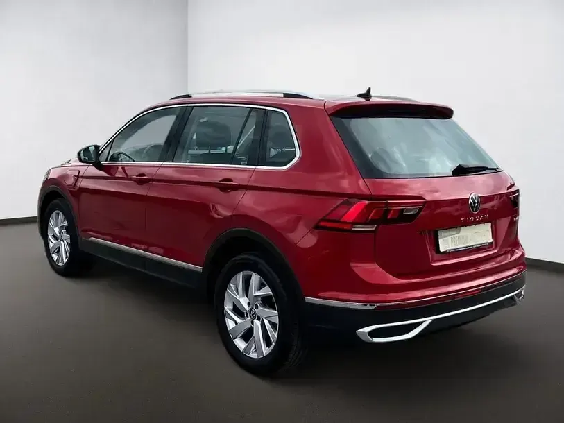 Gebraucht VW Tiguan Elegance 245 PS (180 kW) 2021 Rot SUV