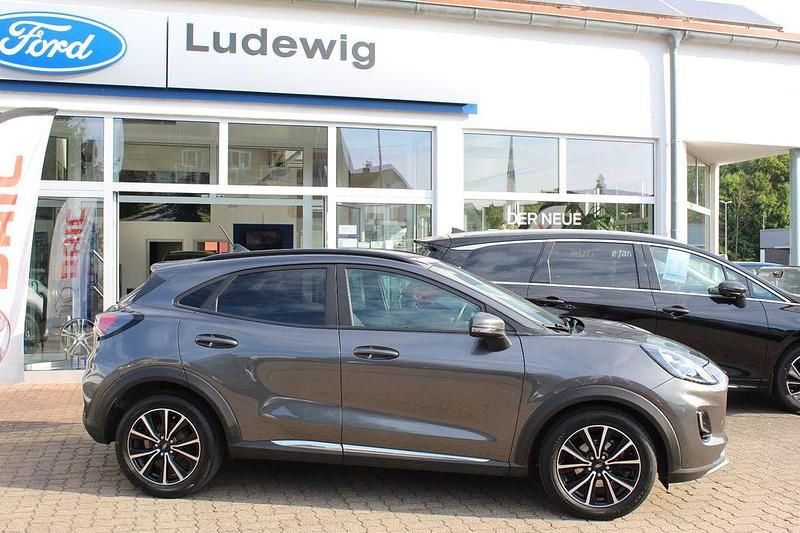Gebraucht Ford Puma Titanium 125 PS (91 kW) 2020 Grau SUV